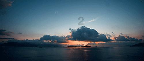 哈尔滨小冻梨抵达成都,与“小熊猫”相拥、互换礼物